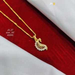 Luxury Gold-Plated Peacock Charm Pendant for Women DN- 2093