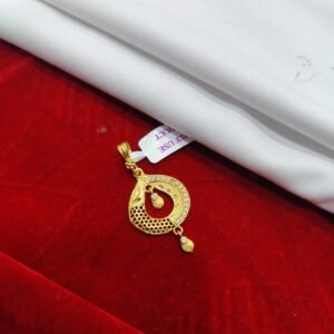 Aurora Crescent Gold-Plated Pendant – DN-1047