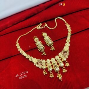 Elegant Gold-Plated Traditional Necklace Set with Matching Earrings | Royal Ethnic Jewellery Set DN-2304