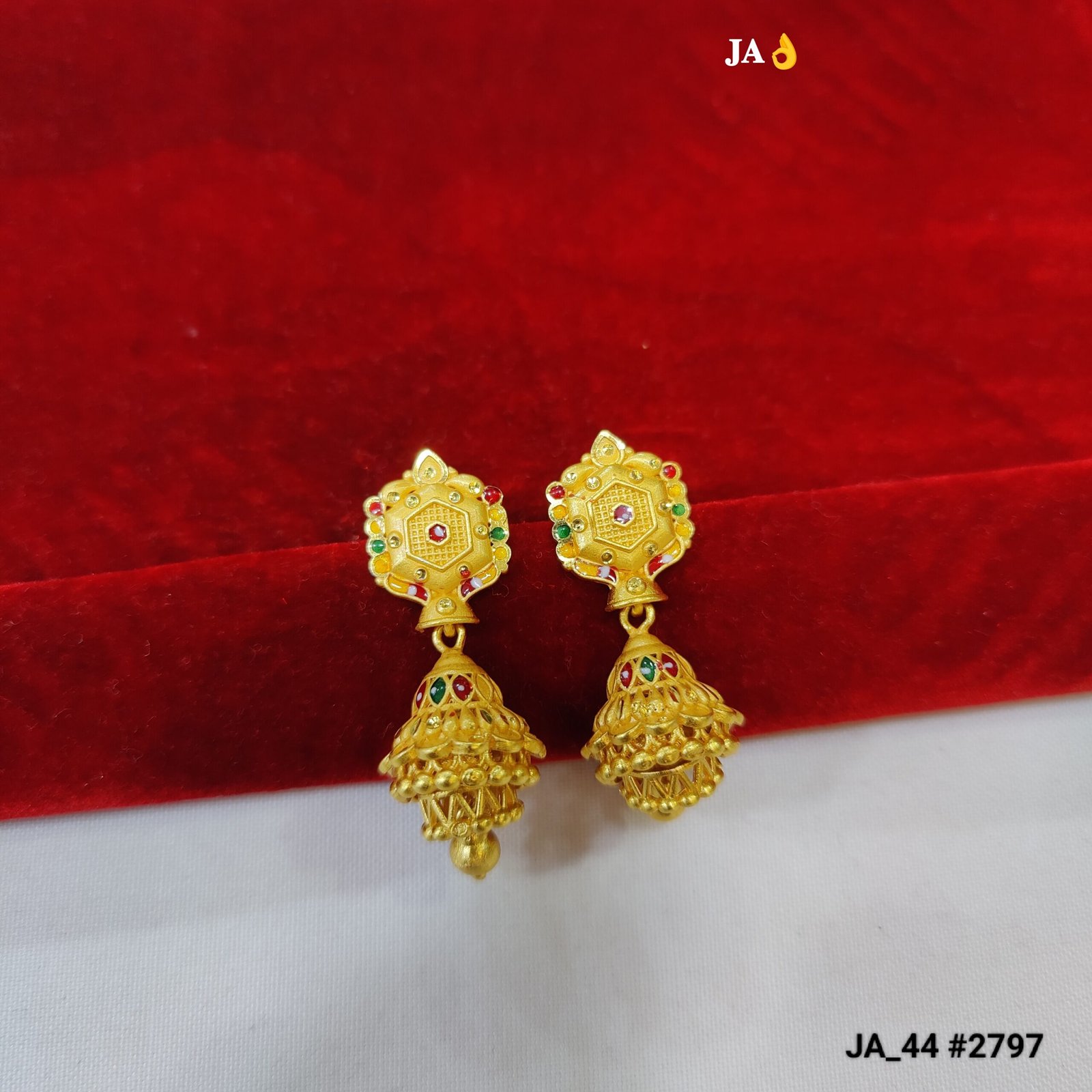 Classic Gold Finish Jhumka DN- 2797